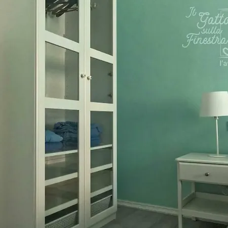 Il Gatto Sulla Finestra בית הארחה לסי