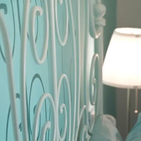 Il Gatto Sulla Finestra イェージ